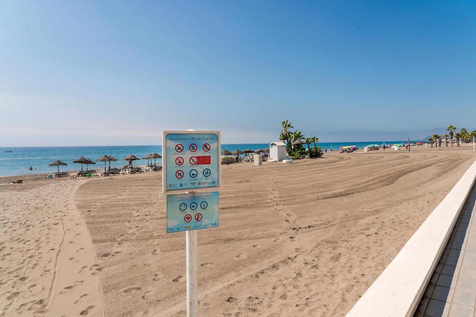 Moderno Apartamento Playa Laguna Torrox Exterior foto